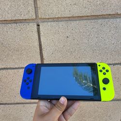 Nintendo Switch V2 