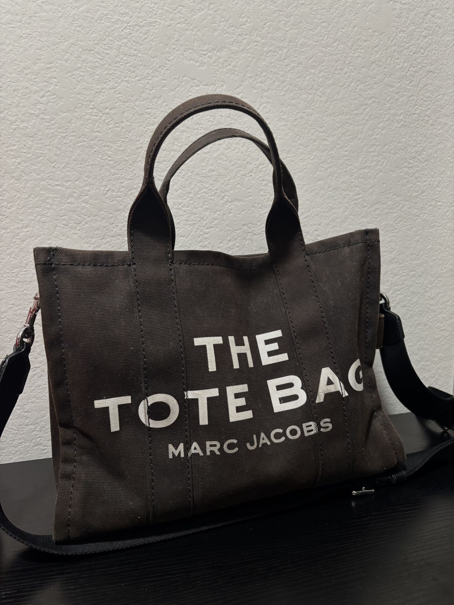 Marc Jacob’s tote bag