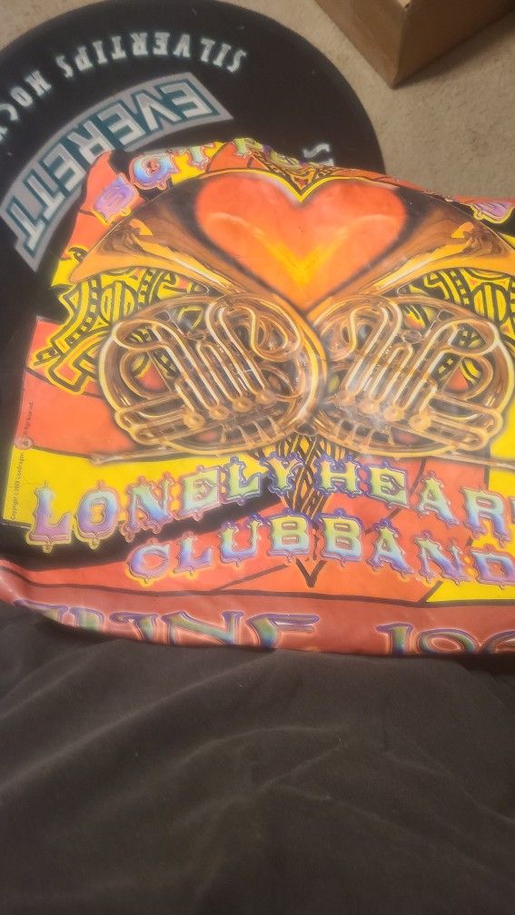 Good Size Bag Sargeant Peppers Loney Heart Club Brand