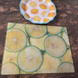 Lemon Cutting Board/Lemon Plastic Plate