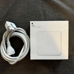 NEW Apple 96W USB-C  Power Adapter with Extension Cable