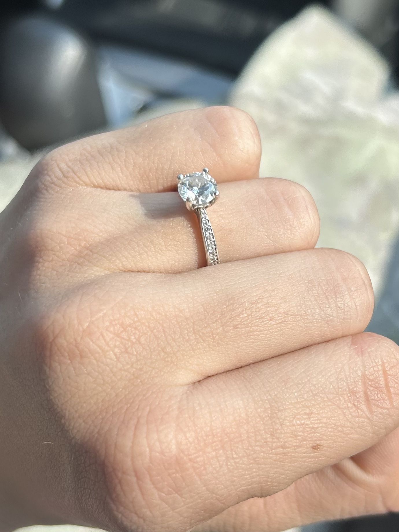 1 Ct Diamond Ring