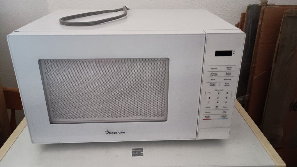 Magic Chef Microwave