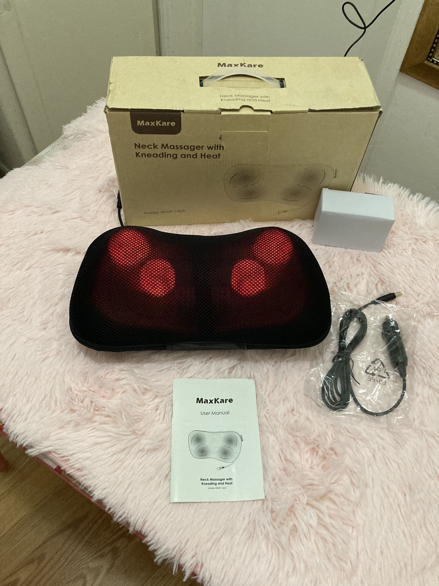 Neck And Lumbar Massage Pillow for Sale in Los Angeles, CA - OfferUp