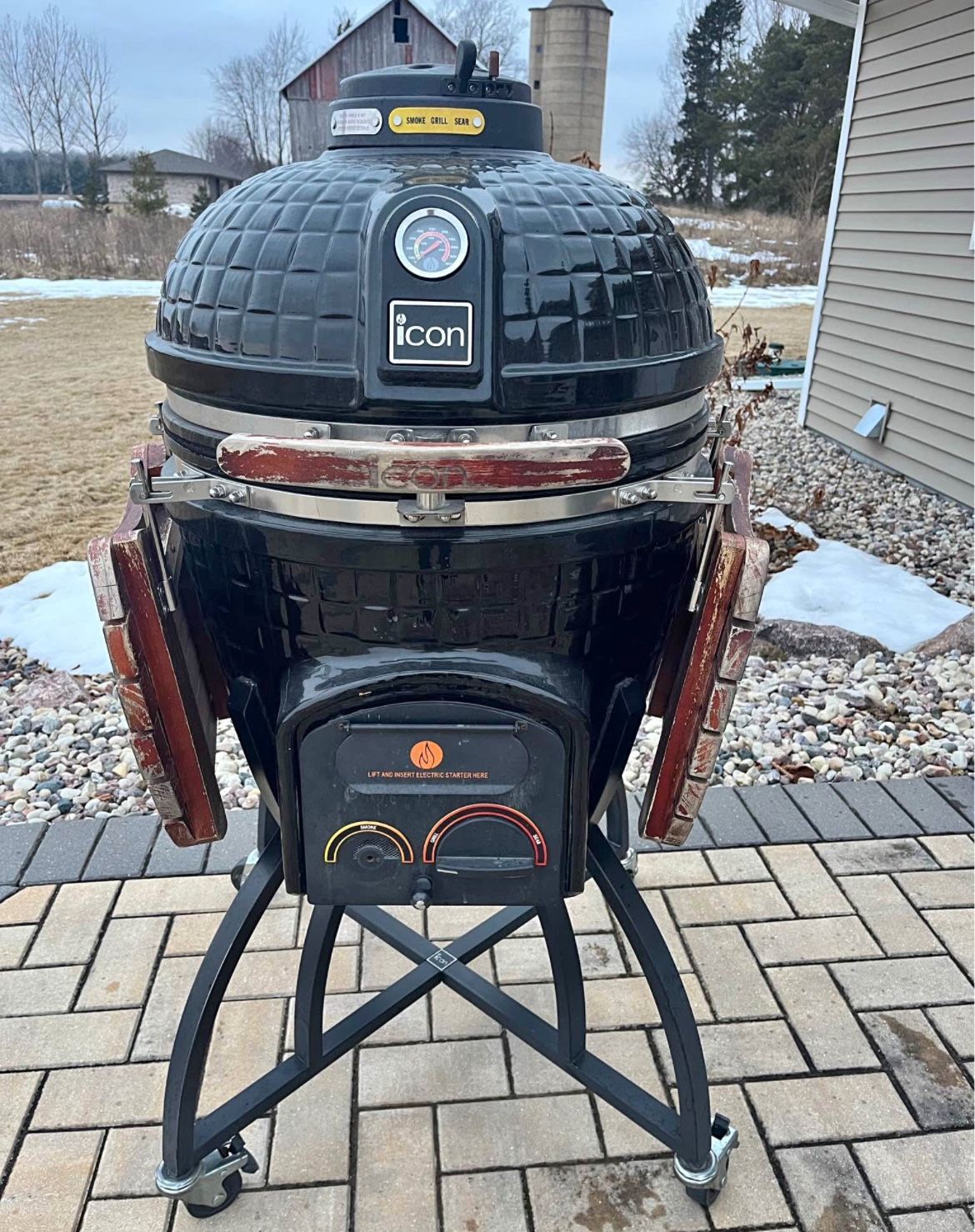Icon Ceramic Egg Grill