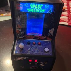 Space Invaders Small Arcade Machine