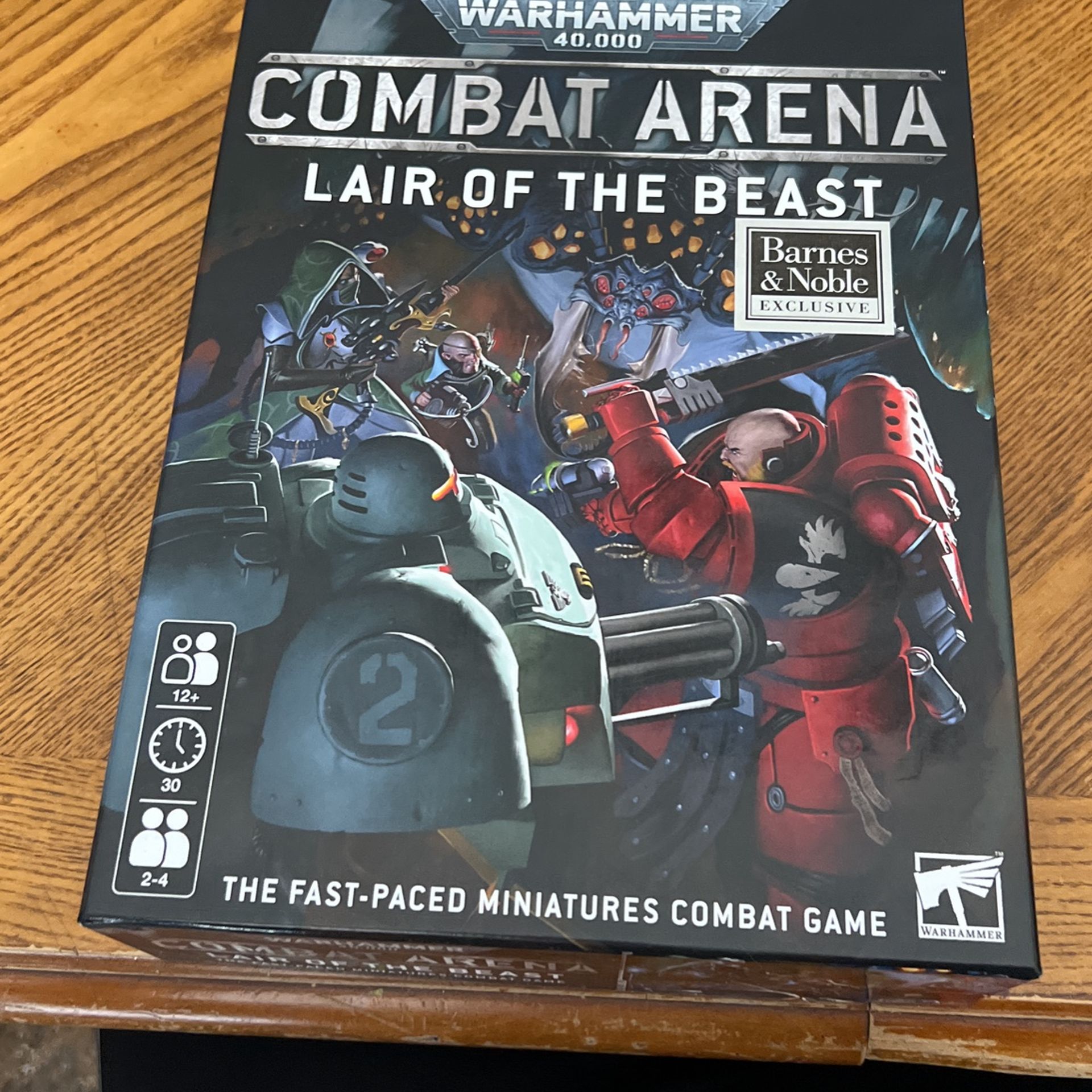 Warhammer 40k Combat Arena