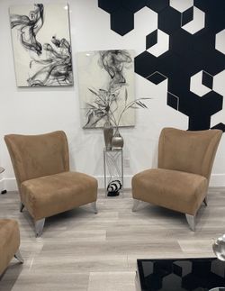 Modern sofa and 2 chairs