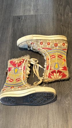 Rare Vintage Converse x Johnny Was Biya boots collection size 8