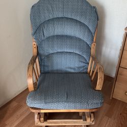 Rocking chair