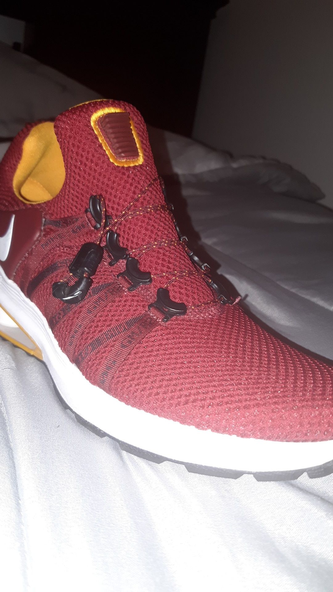 Usc Nikes