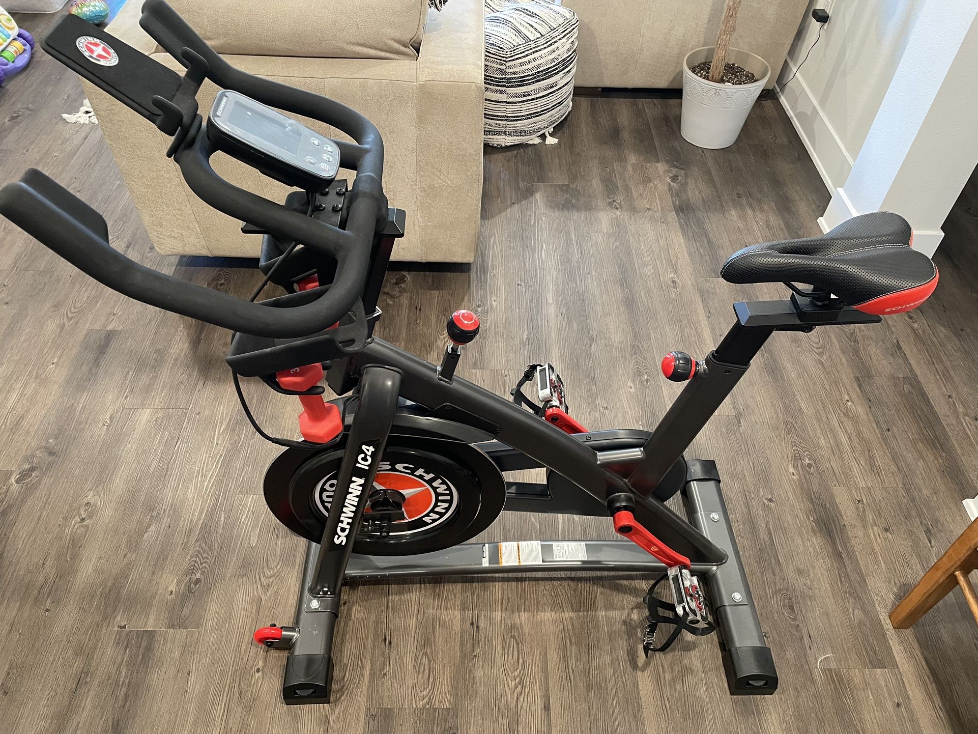 Schwinn IC4 Indoor Cycling Bike for Sale in Los Angeles CA OfferUp
