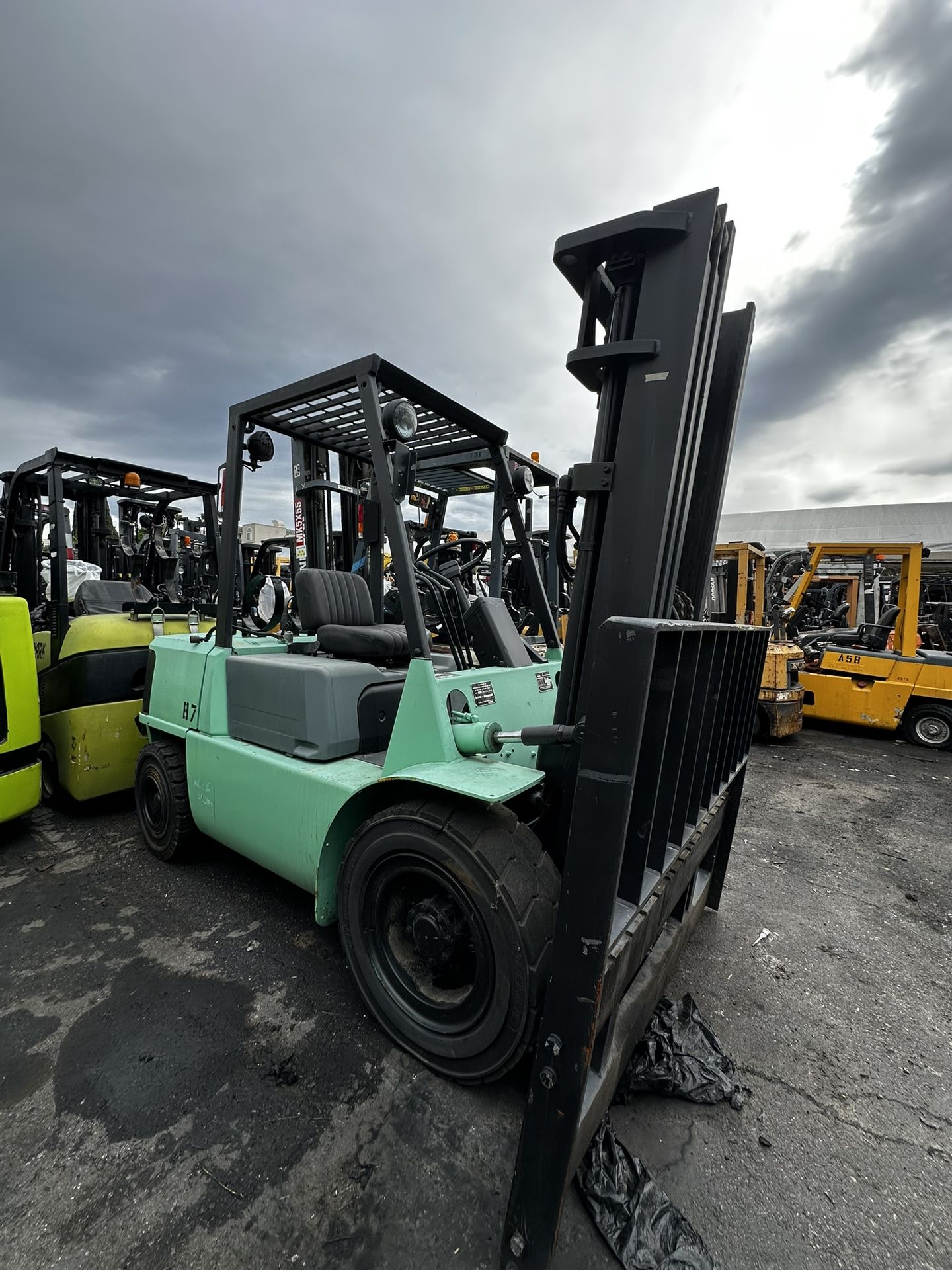 Mitsubishi Forklift For Sale