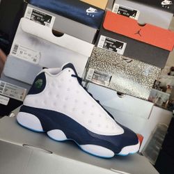 JORDAN 13 MEN SIZE 9..