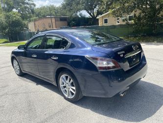 2012 Nissan Maxima