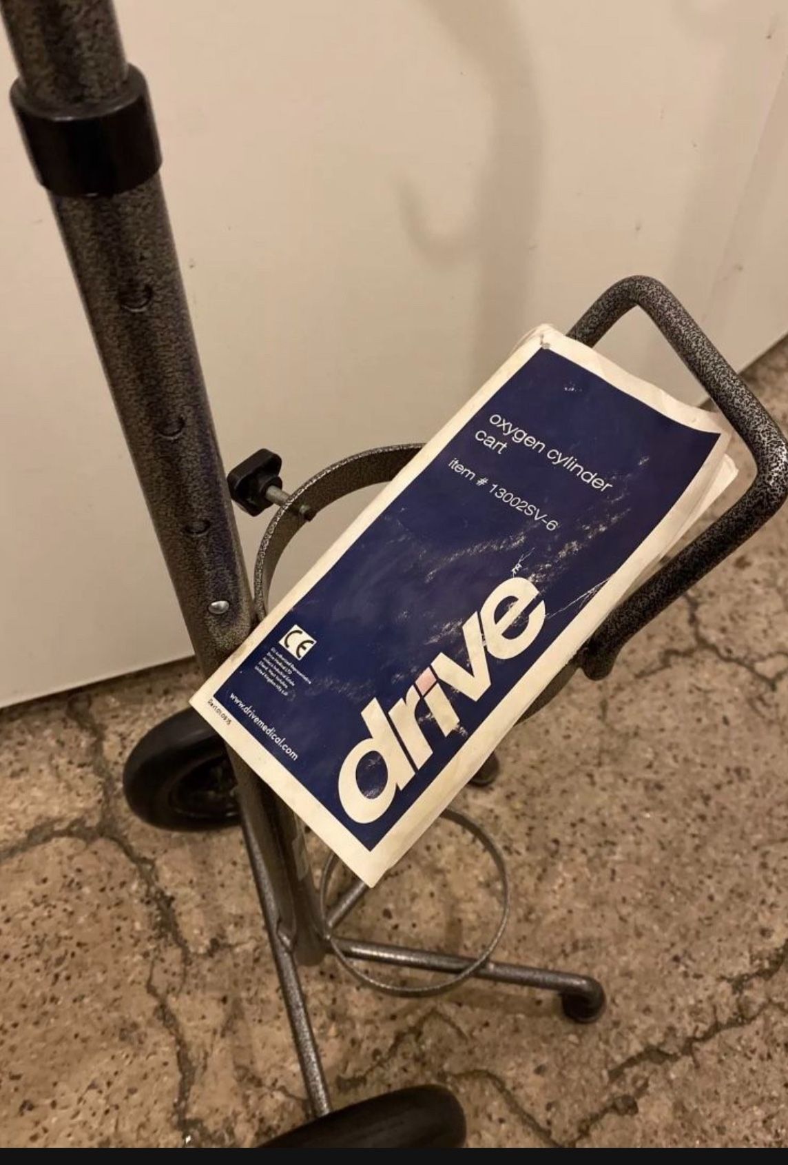 Drive Medical Adjustable Oxygen Cart, Silver Vein Finish #13002SV-6 You Pickup In DHS