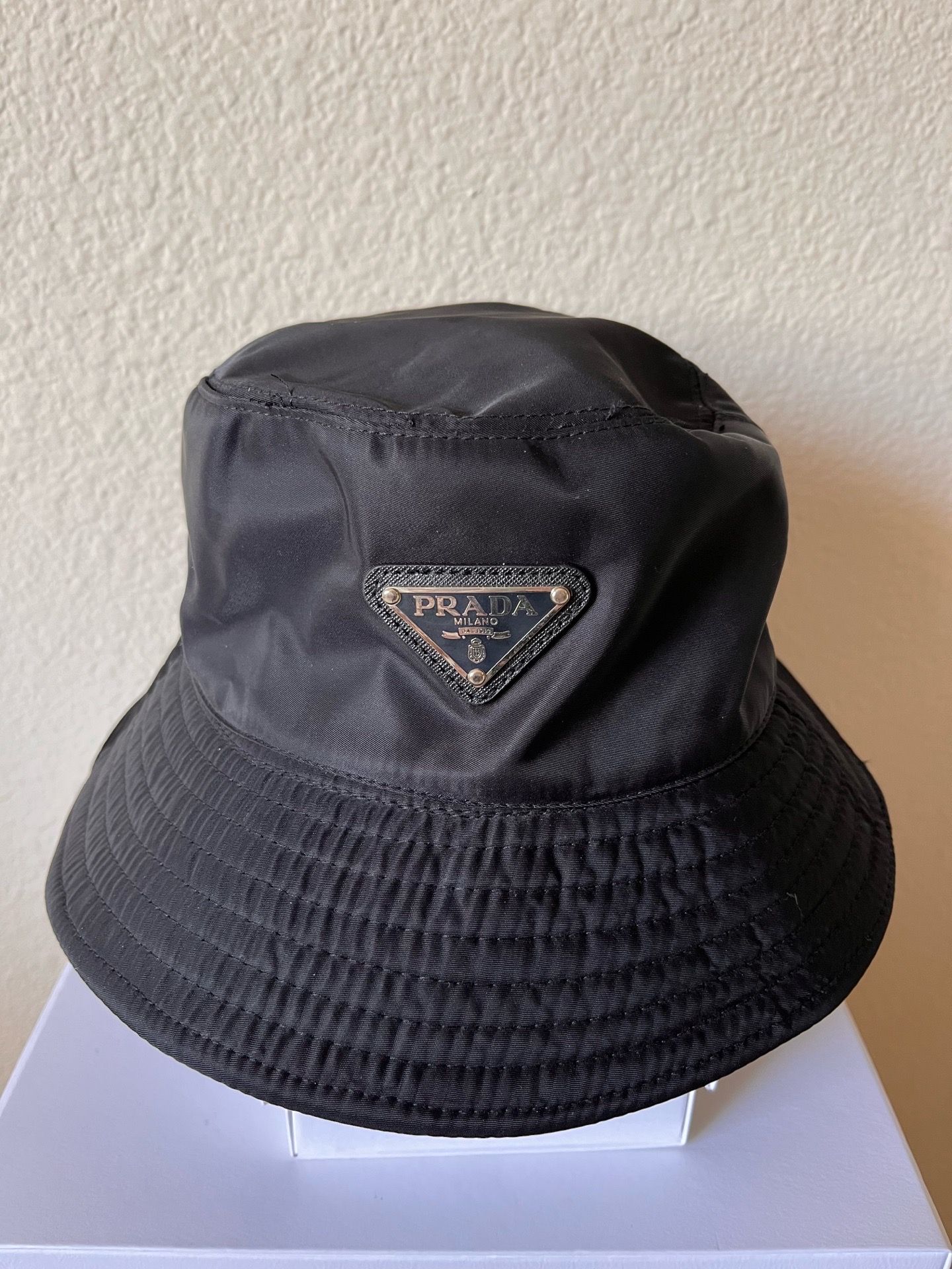 Womens Black Bucket Hat (XS/S)