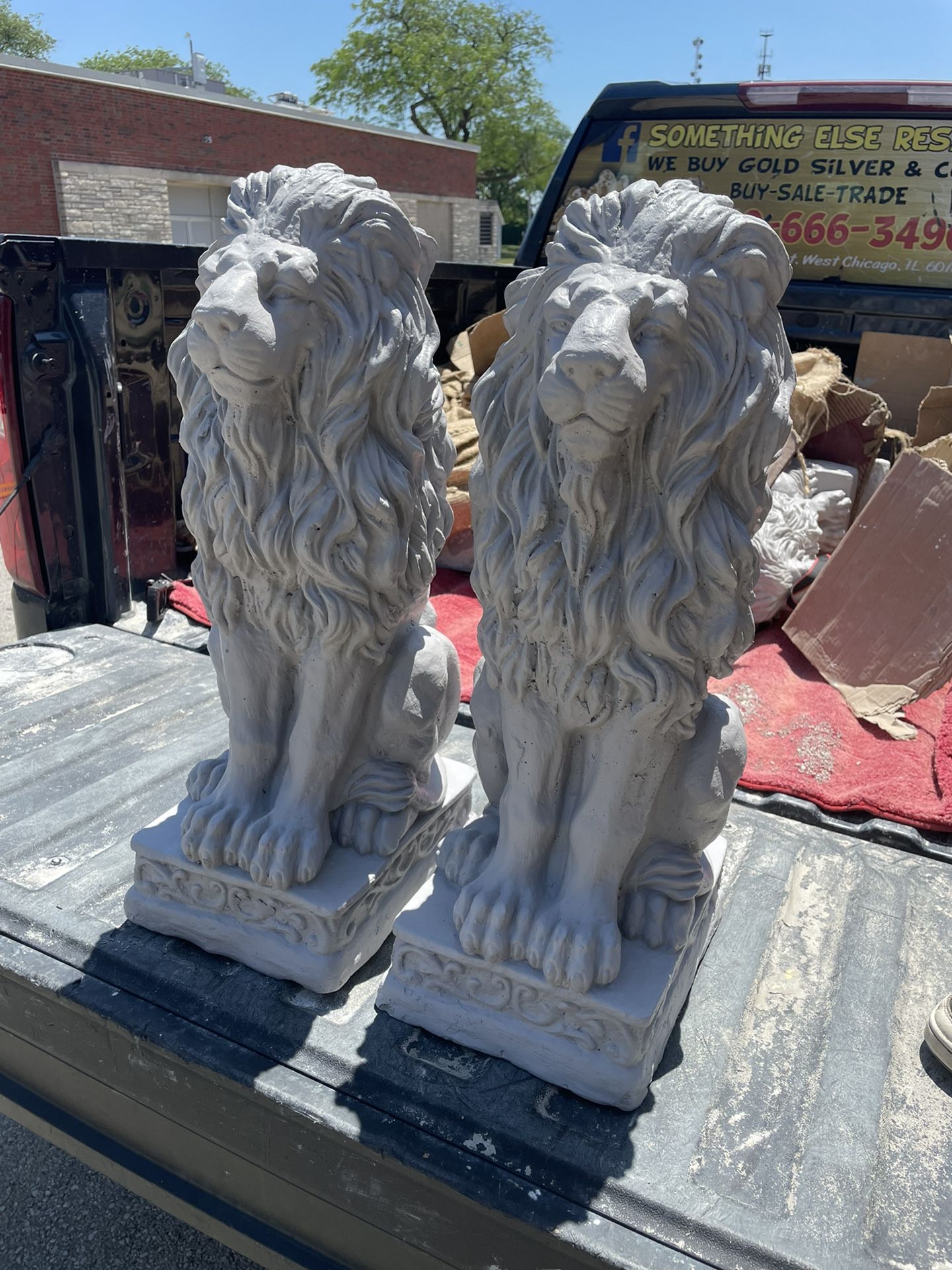 Beautiful Solid Concrete Lion Statue Size 24” Tall
