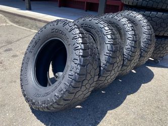 Cooper Discovered Rugged Trek 265/70/16”