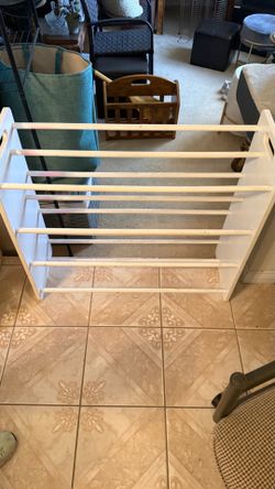 Shoe rack