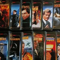 DVD 14 James Bond / Like New / No Scratches / 