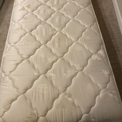 Twin Bed And Box Springs