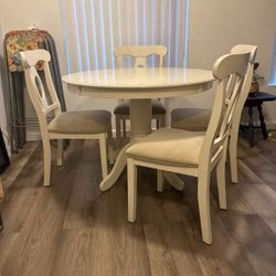 DINING TABLE SET