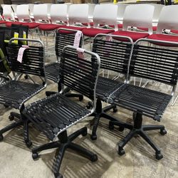 Black Bungee Office Desk Chair