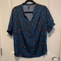 New SHEIN leopard print V-neck blouse size X-Large must pick up