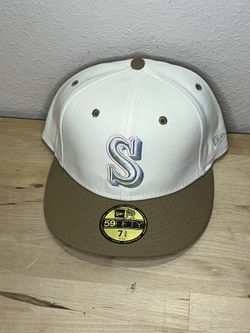 Mariners Fitteds