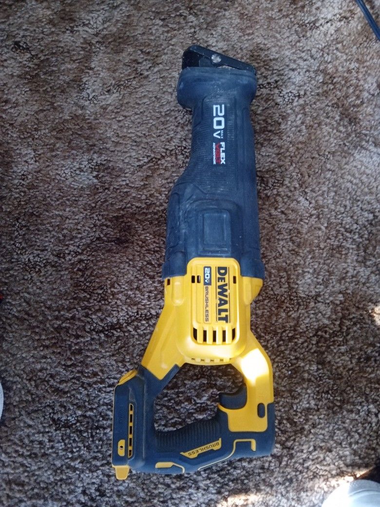 DeWalt Flexvolt Sawzall 60v DEAL