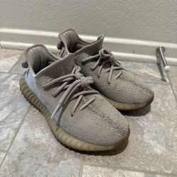 Adidas Yeezy Boost 350 V2