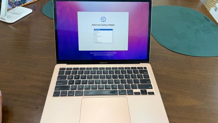 Apple MacBook Air (Retina, 13-inch, 2020)