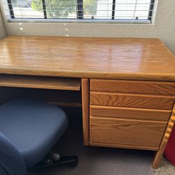 Oak Computer Desk with Drawers and Office Chair
