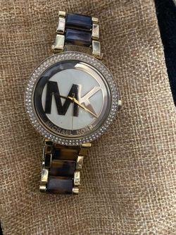 MK woman watch