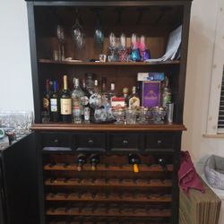 Mueble De Vinos   .Copas  Vasos 