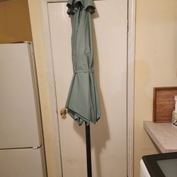 New 8 Ft Umbrella,to Big For My Patio
