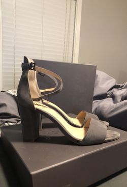 Vince camuto