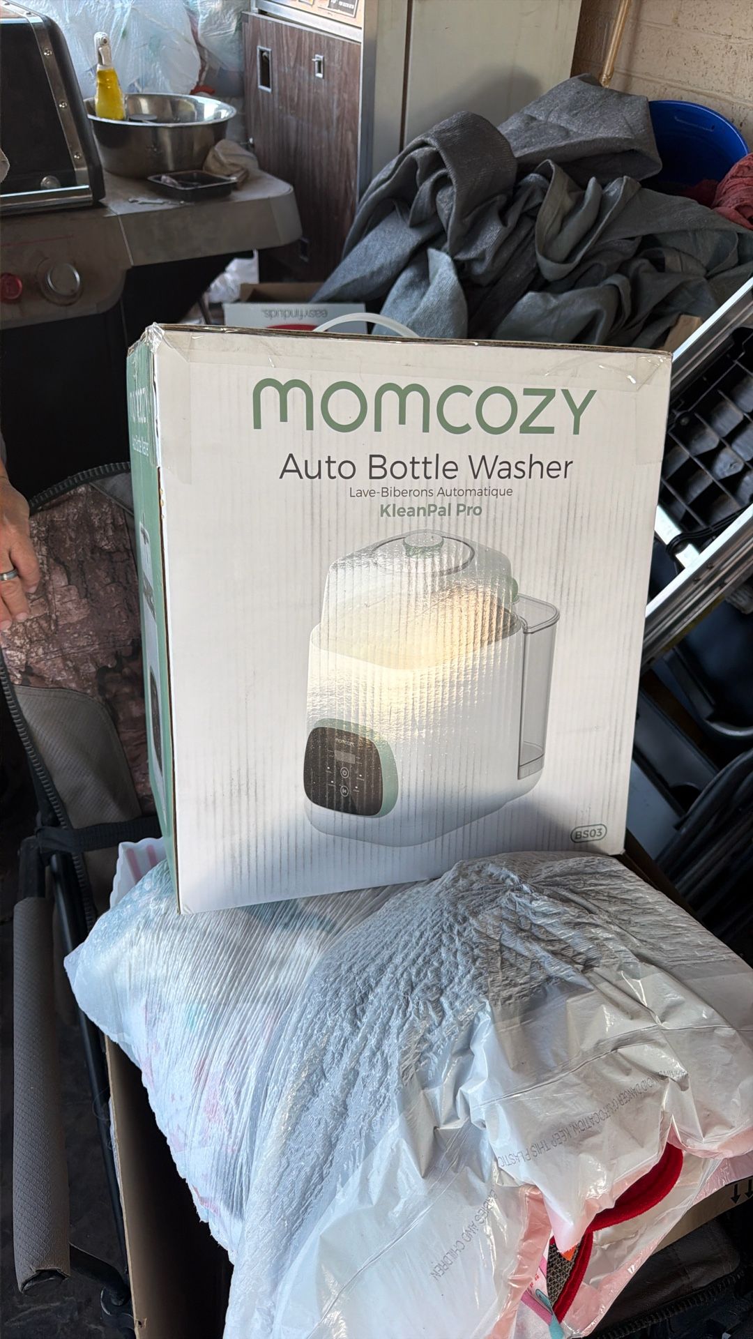 Momcozy 