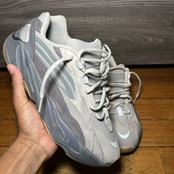 Adidas Yeezy Boost 700 V2 Tephra
