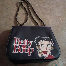 A set of wallet and purse