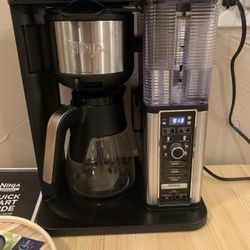 Ninja Coffee Mashine 