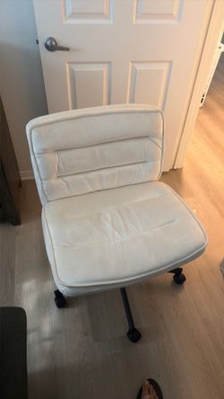 Computer desk chair