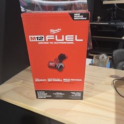 Milwaukee Cut Off Tool 