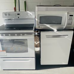 For Sale!!! Refrigerator,Stove,Microwave And Dishwasher 