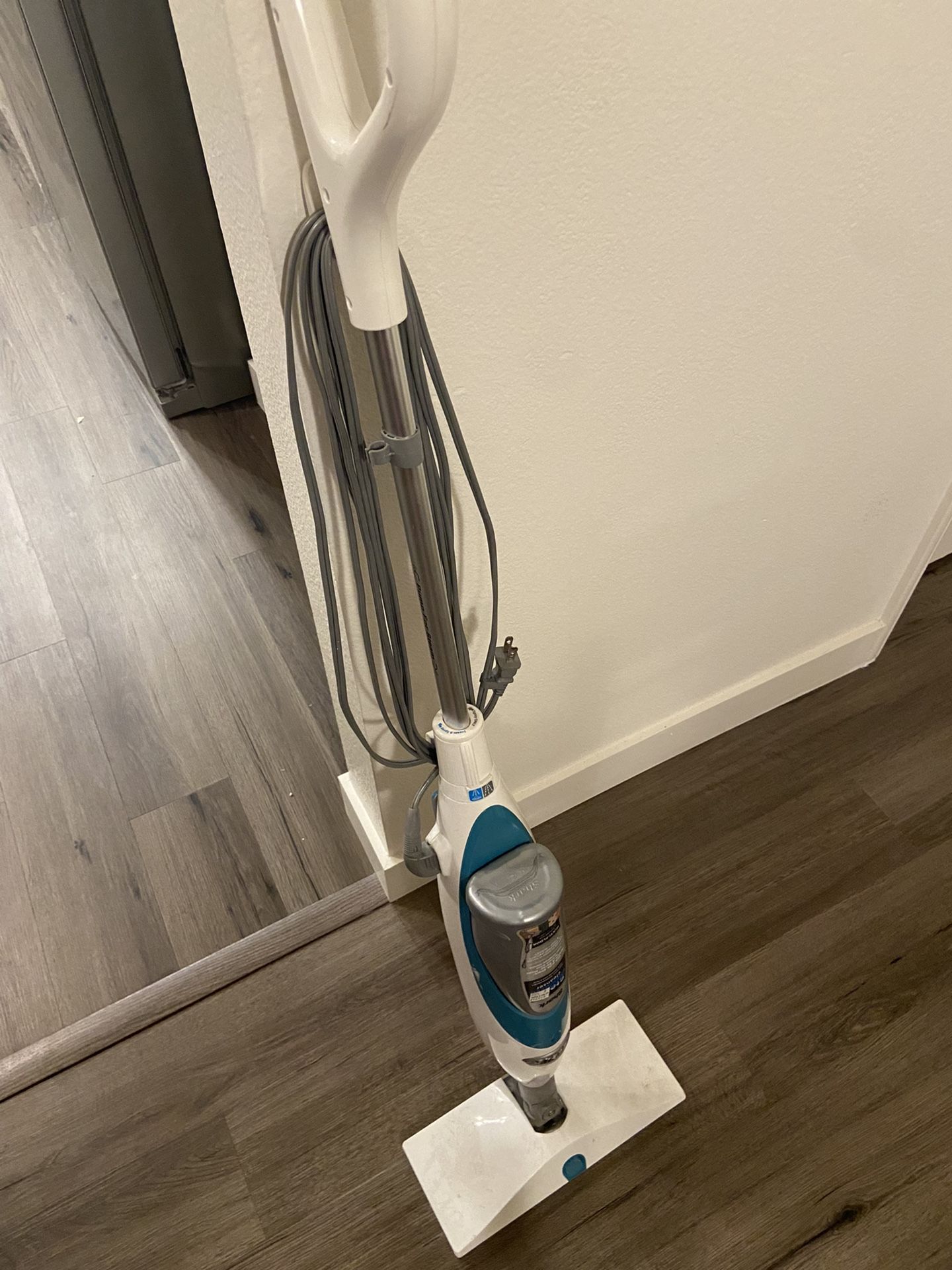 Shark Floor Steamer/mop