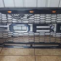 Parrilla Y Focos Ford F150 