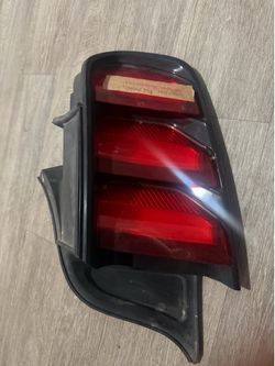 2015  ford mustang tail light
