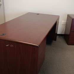 National and Hon 20-plus desks are available $99 each 