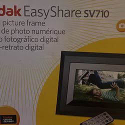 Brand NEW Kodak Digital Picture Frame. 